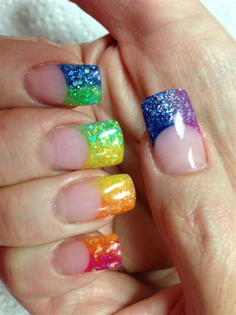 Rainbow nail designs with mirror effect